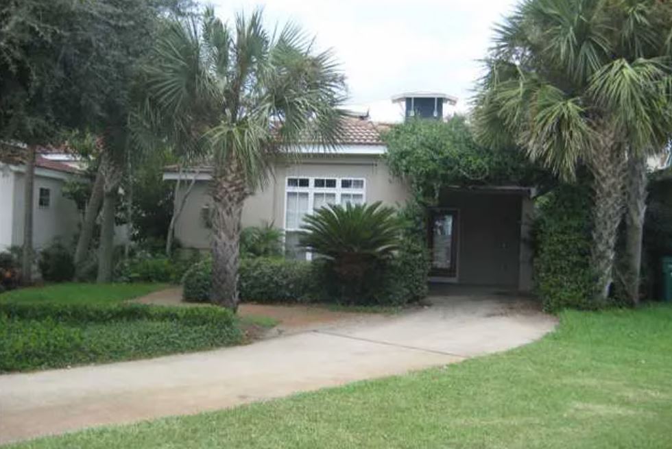 106 Mantero Way