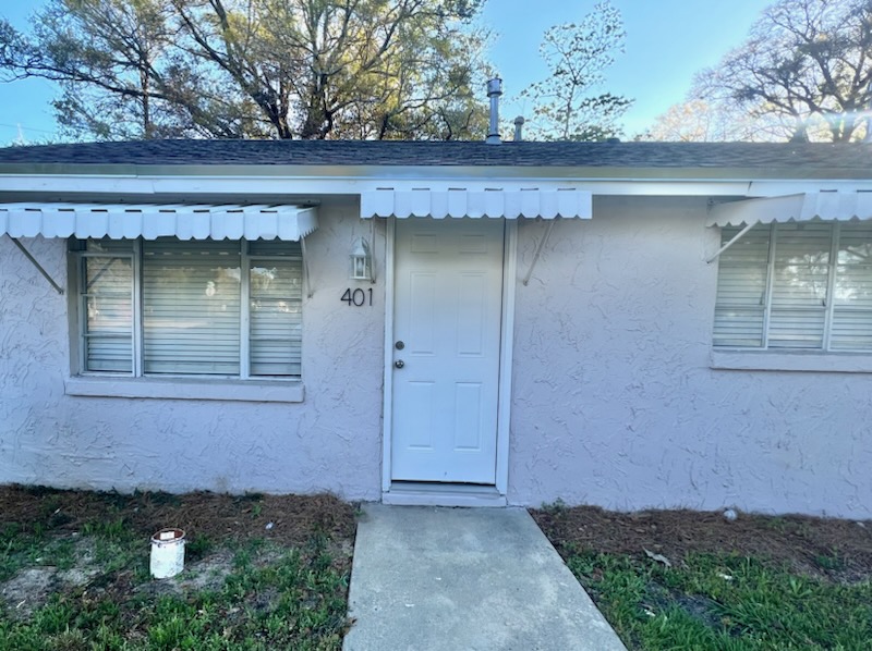 401 Brett Street South - 401