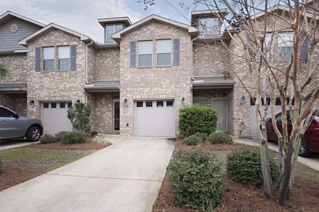8879 White Ibis Way